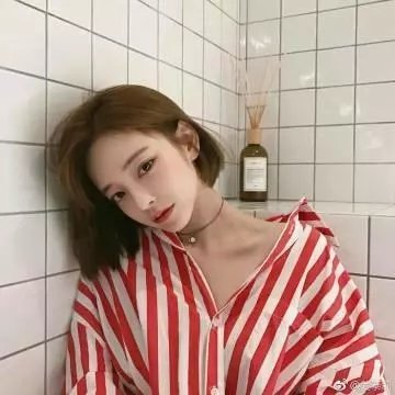 传闻中的女人